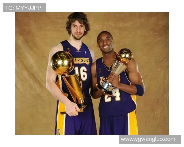 足球明星与科比的精彩瞬间汇聚成美好回忆的图片分享 足球明星与科比的精彩瞬间汇聚成美好回忆的图片分享