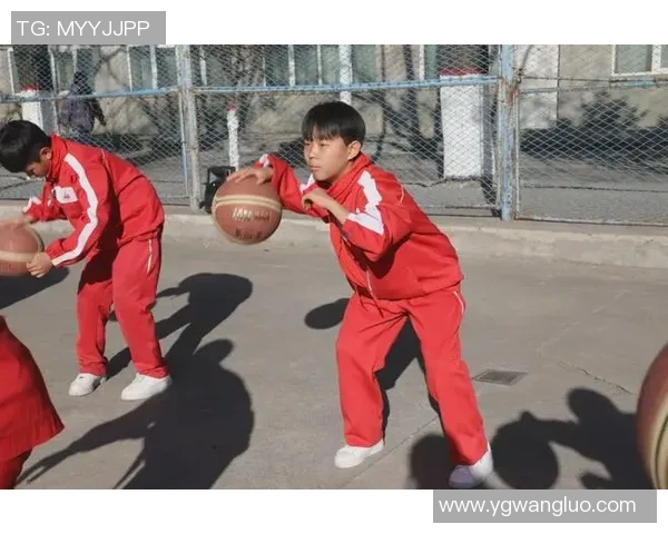 南京网球队心理素质提升之路:聚焦运动员心理健康与竞技表现 南京网球队心理素质提升之路:聚焦运动员心理健康与竞技表现